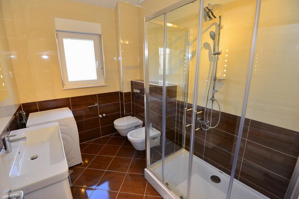 Apartments Villa Coratina Трогир Экстерьер фото